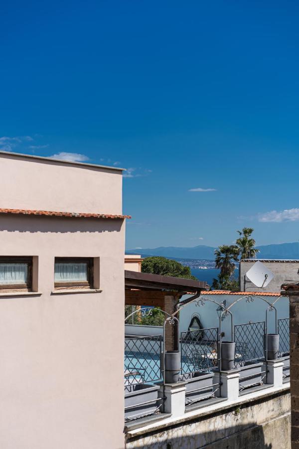 A I R Il Palazzetto Lägenhet Vico Equense Exteriör bild